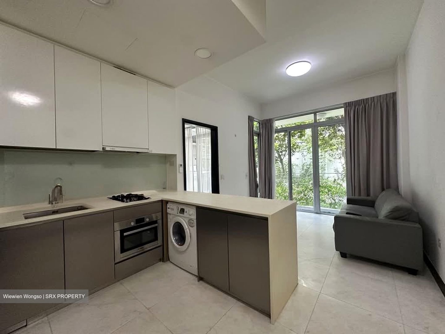 euHabitat (D14), Condominium #593078171